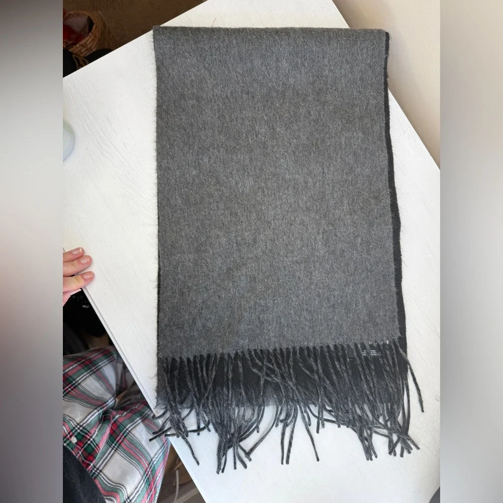 Murano 100% CASHMERE Two-Layer Black Gray Scarf - Picture 9 of 11
